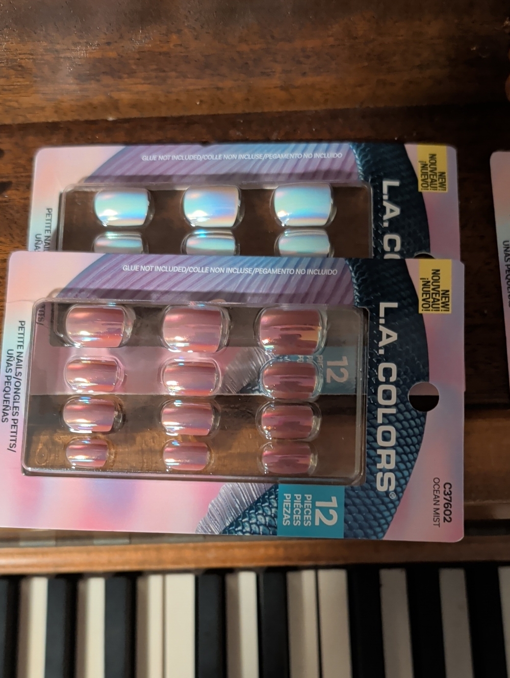 L.A. Colors Iridescent Pearl & Soft Pink Press-On Nail Sets Lot